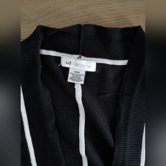 Black cardigan - Picture 2 of 4